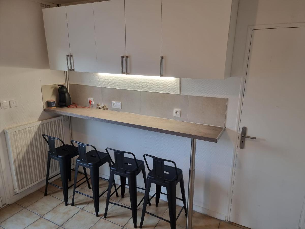 Auberge Angers Luaran gambar