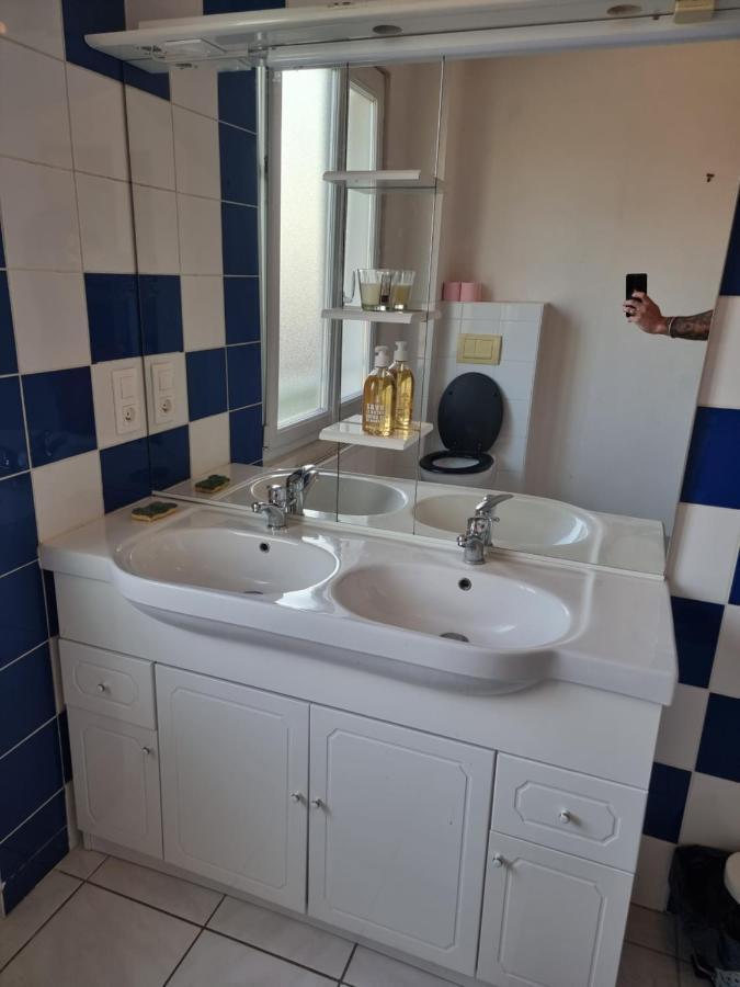 Auberge Angers Luaran gambar
